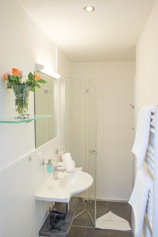 Schwaiger Appartements Zell am See Quarto foto